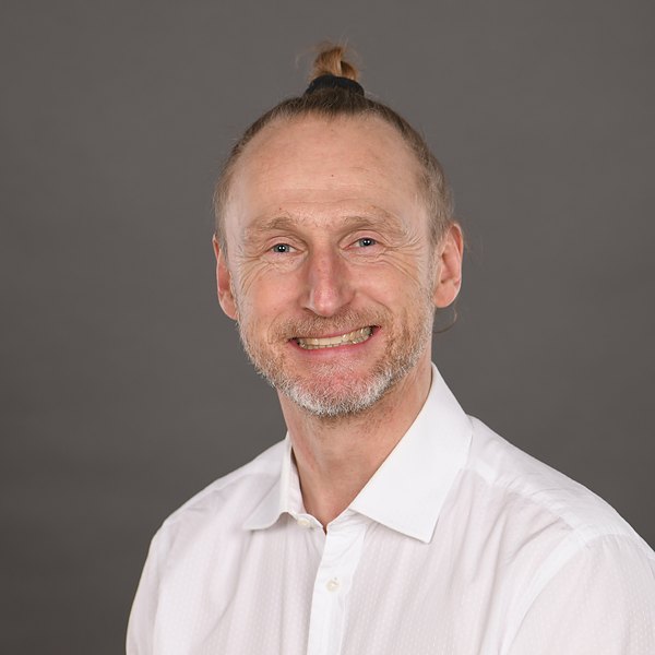 Porträt Dr. Rico Kauerhof